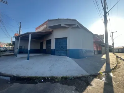Prédio Comercial à venda, 150m² no Jardim Montreal, Sorocaba