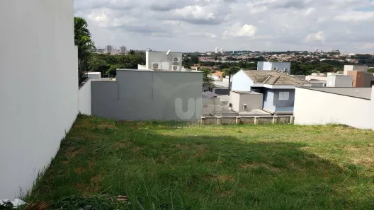 Lote/Terreno à venda, 256m² no Ondas, Piracicaba