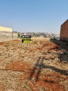 Lote/Terreno à venda, 390m² no Colúmbia, Londrina