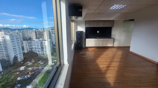 Sala Comercial à venda, 45m² no Barra Olímpica, Rio de Janeiro