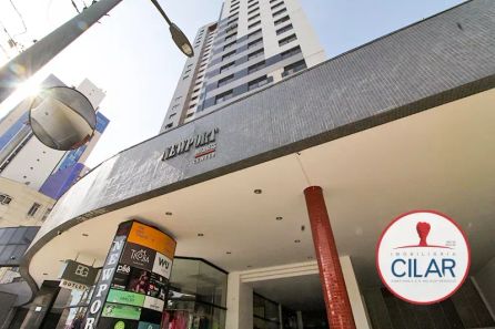 Sala Comercial à venda, 33m² no Centro, Curitiba