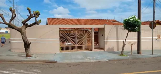 Casa com 3 Quartos à venda, 94m² no Conjunto Parigot de Souza 1, Londrina
