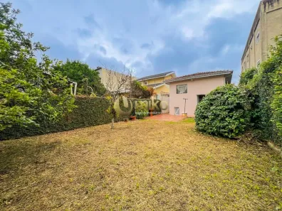 Imóvel Comercial com 3 Quartos à venda, 360m² no Rebouças, Curitiba