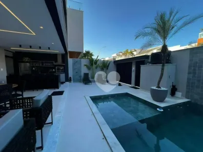Casa de Condomínio com 5 Quartos à venda, 370m² no Recreio dos Bandeirantes, Rio de Janeiro