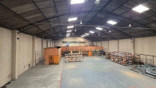 Galpão/Depósito/Armazém à venda, 1485m² no Vila Figueira, Suzano