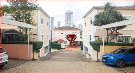 Casa de Condomínio com 4 Quartos à venda, 230m² no Brooklin Paulista, São Paulo