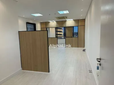 Sala Comercial para alugar, 57m² no Alphaville Industrial, Barueri