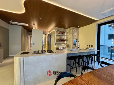 Apartamento com 4 Quartos à venda, 180m² no Centro, Balneário Camboriú