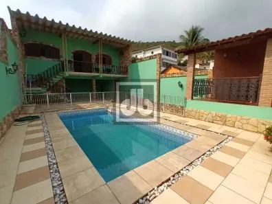 Casa com 3 Quartos à venda, 327m² no Pechincha, Rio de Janeiro