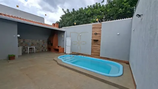 Casa com 3 Quartos à venda, 300m² no Taguatinga Norte, Brasília