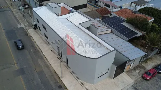 Imóvel Comercial para alugar, 300m² no Vila Chinesa, Mogi das Cruzes
