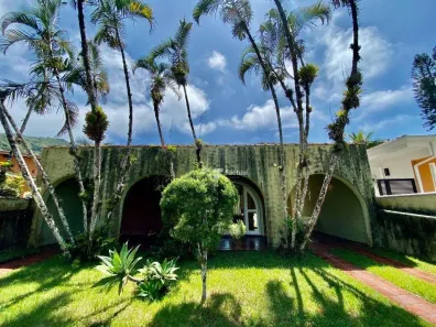 Casa de Condomínio com 4 Quartos à venda, 350m² no Balneario Praia do Perequê, Guarujá