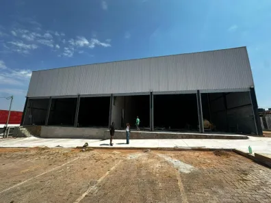 Galpão/Depósito/Armazém para alugar, 450m² no Guará II, Brasília