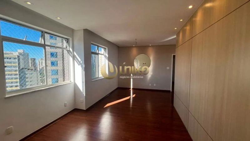 Apartamento com 3 quartos — Funcionários, Belo Horizonte