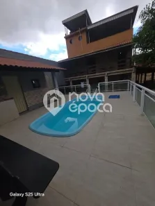 Casa com 5 Quartos à venda, 240m² no Olaria, Rio de Janeiro