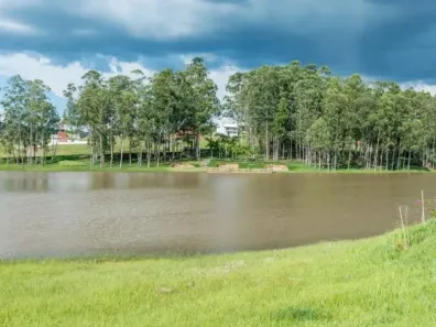 Lote/Terreno à venda, 450m² no Centro, Águas de Santa Bárbara