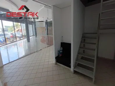 Imóvel Comercial com 4 Quartos para alugar, 133m² no Anhangabaú, Jundiaí