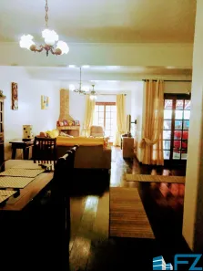 Casa de Condomínio com 3 Quartos à venda, 350m² no Centro, Ribeirão Pires