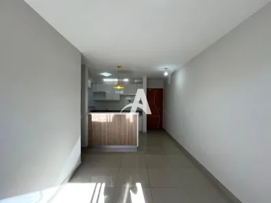 Apartamento com 3 Quartos para alugar, 61m² no Umuarama, Uberlândia