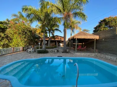 Fazenda/Sítio com 3 Quartos à venda, 250m² no Nova Guanabara, Guararema