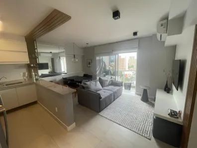 Apartamento com 2 Quartos à venda, 66m² no Cambuí, Campinas