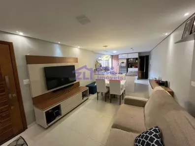 Sobrado com 5 Quartos à venda, 198m² no Jardim Triana, São Paulo