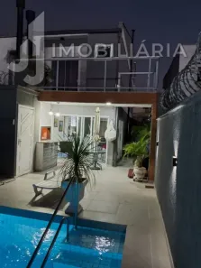 Casa com 3 Quartos à venda, 116m² no São João do Rio Vermelho, Florianópolis