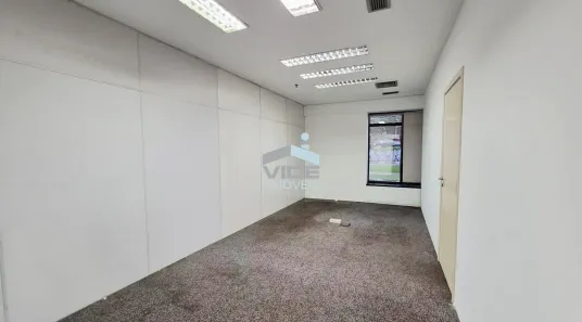 Sala Comercial para alugar, 55m² no Cambuí, Campinas