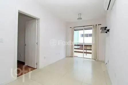 Apartamento com 3 Quartos à venda, 78m² no Passo da Areia, Porto Alegre