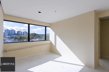 Sala Comercial com 1 Quarto à venda, 37m² no Cristal, Porto Alegre