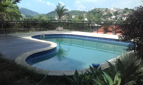 Casa de Condomínio com 4 Quartos à venda, 340m² no Maria Paula, Niterói
