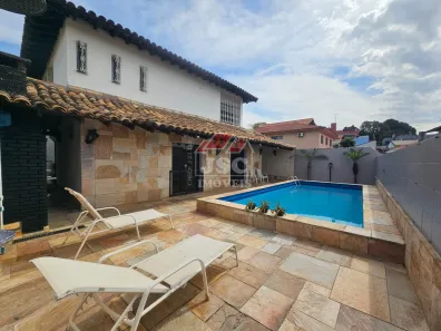 Sobrado com 3 Quartos à venda, 391m² no Jardim São Caetano, São Caetano do Sul