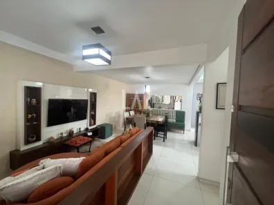 Casa com 3 Quartos à venda, 209m² no Ouro Preto, Belo Horizonte