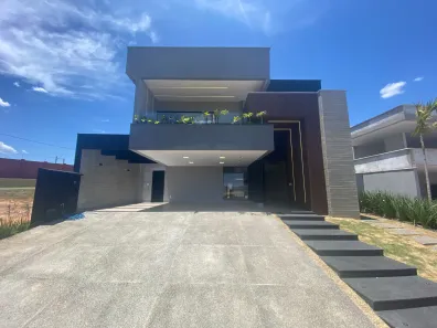 Sobrado com 4 Quartos à venda, 268m² no Jardins Capri, Senador Canedo