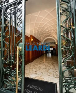 Sala Comercial para alugar, 168m² no Centro, Arujá