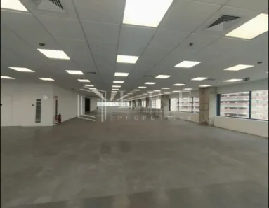 Prédio Comercial para alugar, 789m² no Parque Industrial Tomas Edson, São Paulo