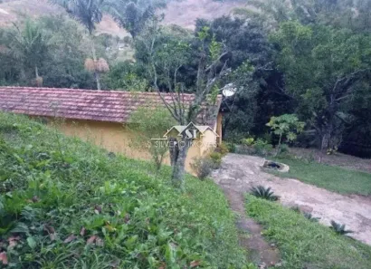 Fazenda/Sítio com 2 Quartos à venda, 230m² no Pedro do Rio, Petrópolis
