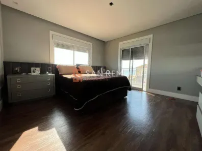 Casa com 4 Quartos para alugar, 326m² no Balneário, Florianópolis