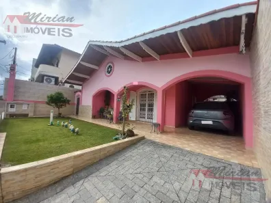 Casa com 4 Quartos à venda, 280m² no Centro, Peruíbe