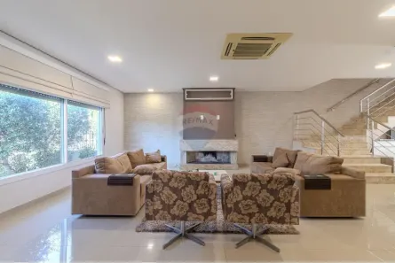 Casa com 4 Quartos à venda, 379m² no Chácara das Pedras, Porto Alegre