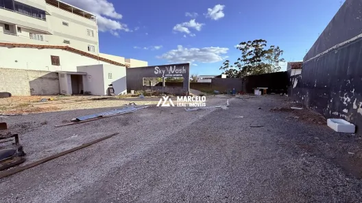 Lote/Terreno à venda, 600m² no Recreio, Vitória da Conquista