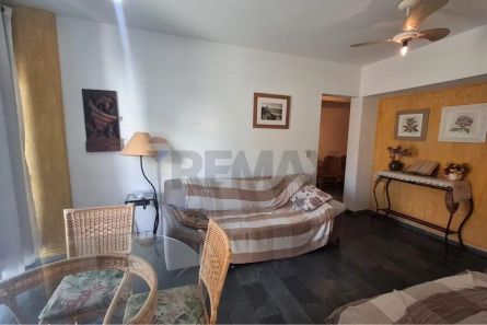Apartamento com 2 Quartos à venda, 70m² no Jardim Las Palmas, Guarujá