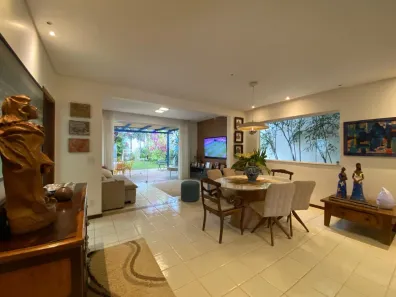 Casa com 3 Quartos à venda, 232m² no Jardim Karaíba, Uberlândia