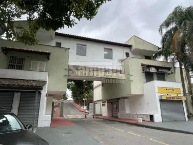 Casa de Condomínio com 2 Quartos para alugar, 46m² no Senador Vasconcelos, Rio de Janeiro