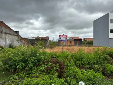 Lote/Terreno à venda, 324m² no Ponto Novo, Aracaju