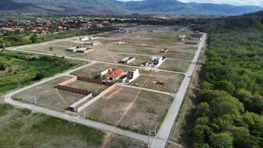 Lote/Terreno à venda, 150m² no Centro, Maranguape