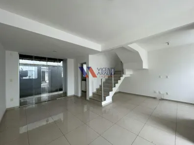 Casa com 3 Quartos para alugar, 100m² no Bom Retiro, Betim
