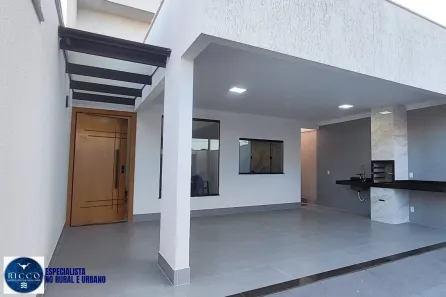 Casa com 3 Quartos à venda, 125m² no Jardim Atlântico, Goiânia