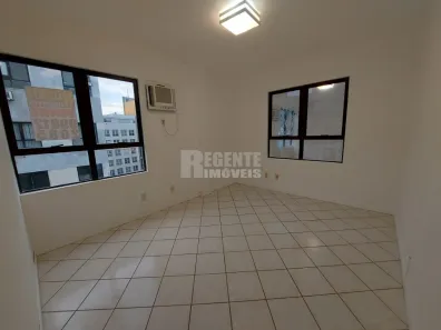 Sala Comercial à venda, 33m² no Trindade, Florianópolis