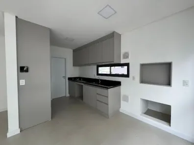 Apartamento com 3 Quartos para alugar, 114m² no Centro, Balneário Camboriú